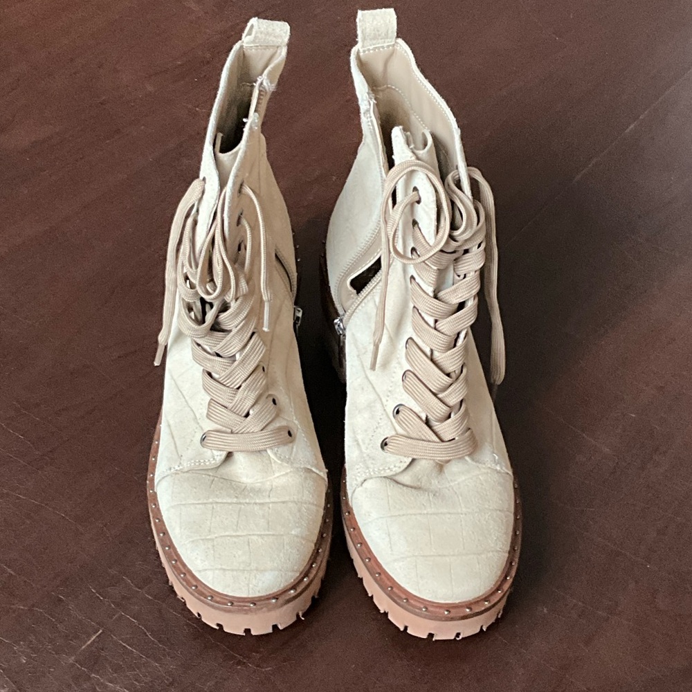 Vince Camuto Cream Lace-Up Boots